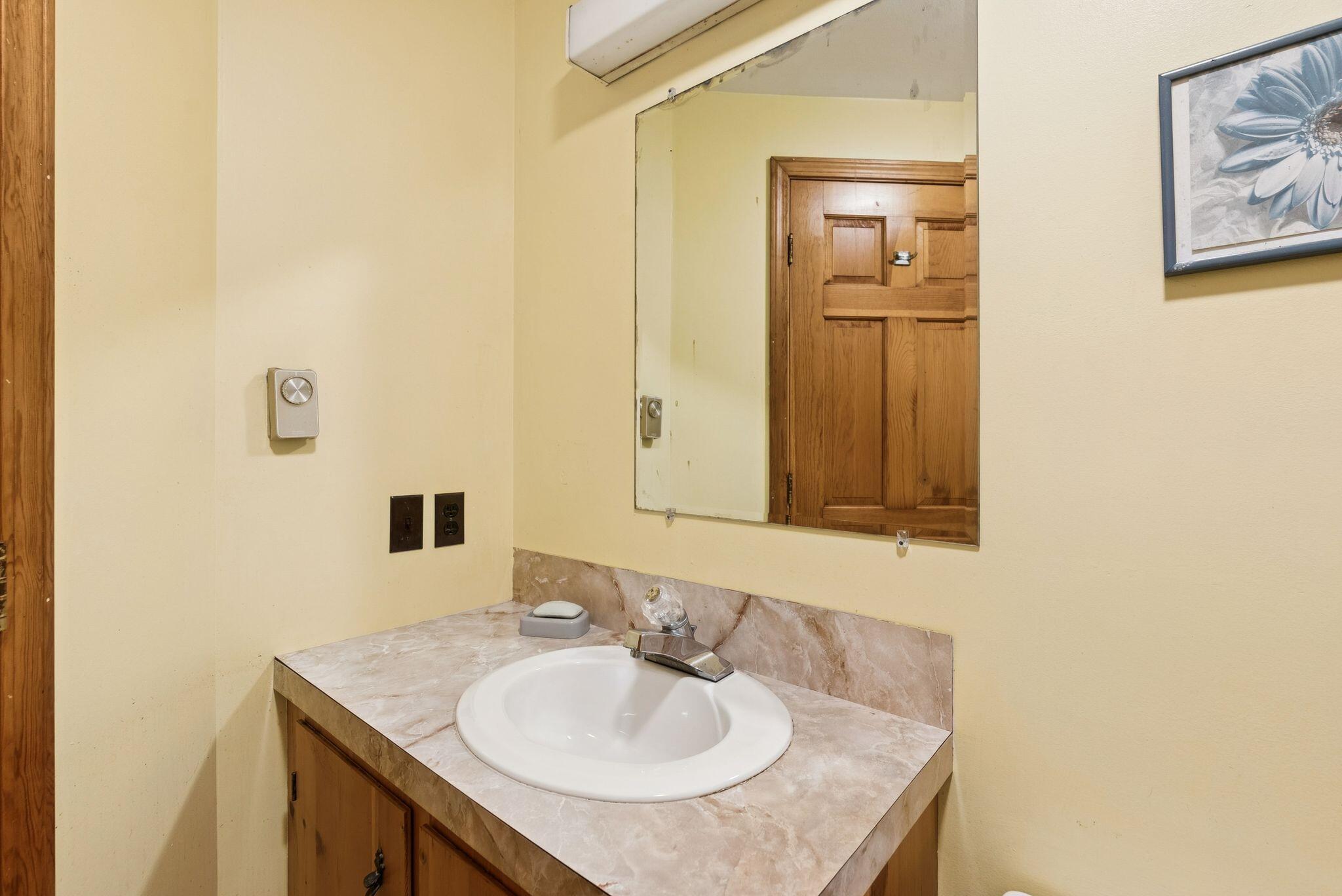 1708 State Road Eliot ME 03903