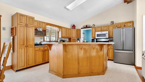 40 Rockwood Lane Hollis ME 04042