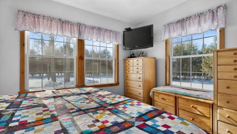 40 Rockwood Lane Hollis ME 04042