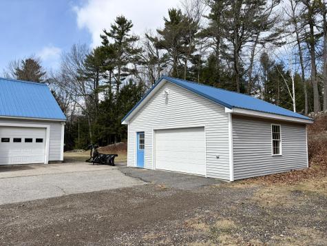 40 Rockwood Lane Hollis ME 04042