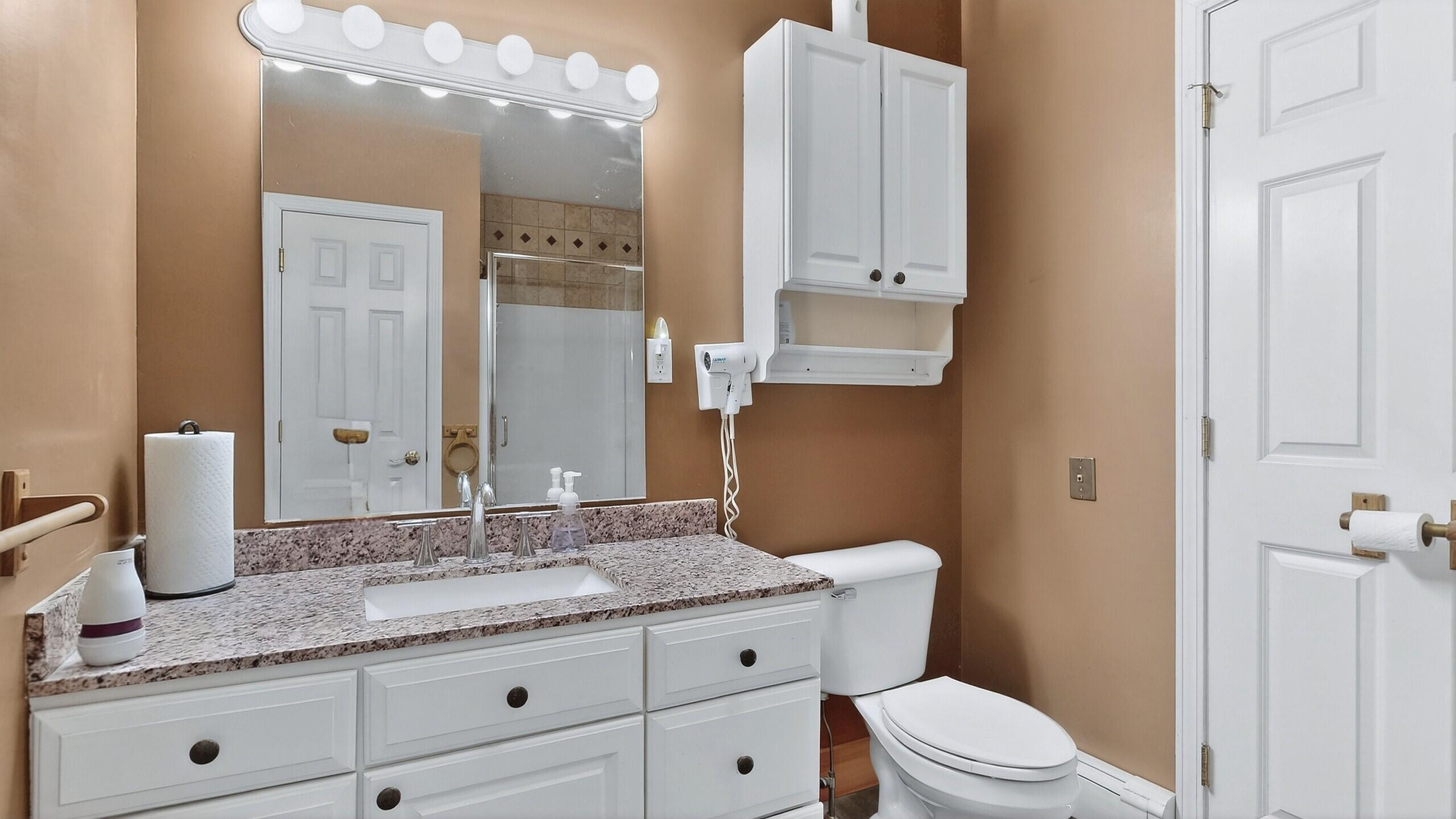 40 Rockwood Lane Hollis ME 04042