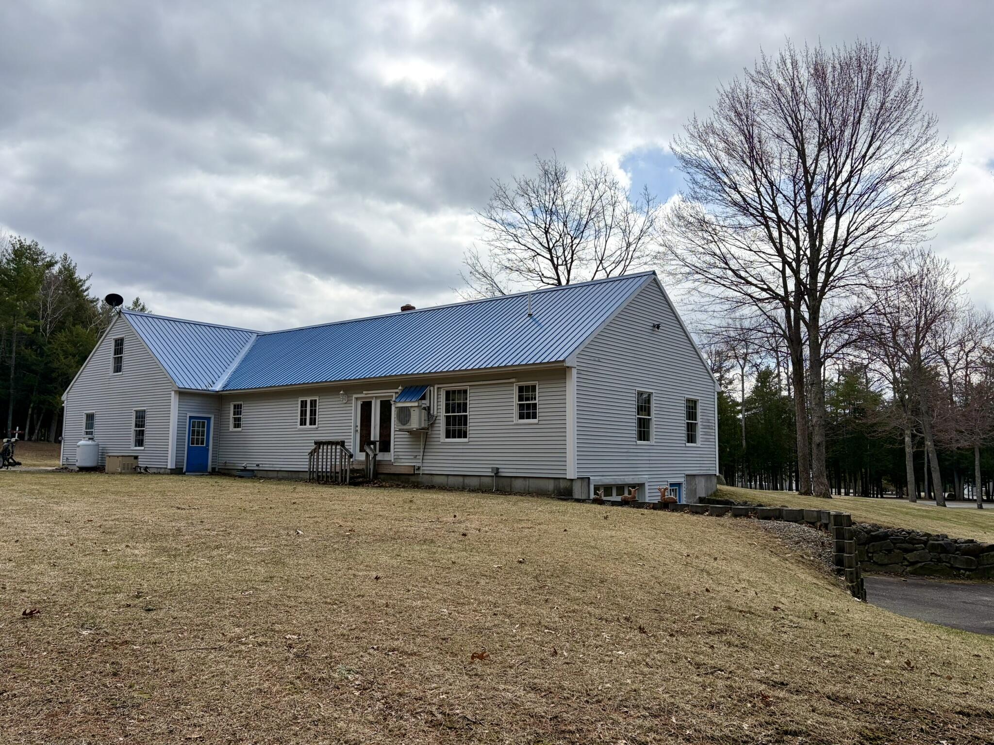 40 Rockwood Lane Hollis ME 04042