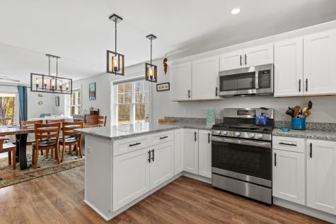 31 Neptune Drive Brunswick ME 04011