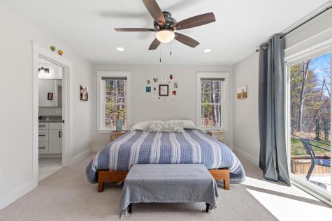 31 Neptune Drive Brunswick ME 04011