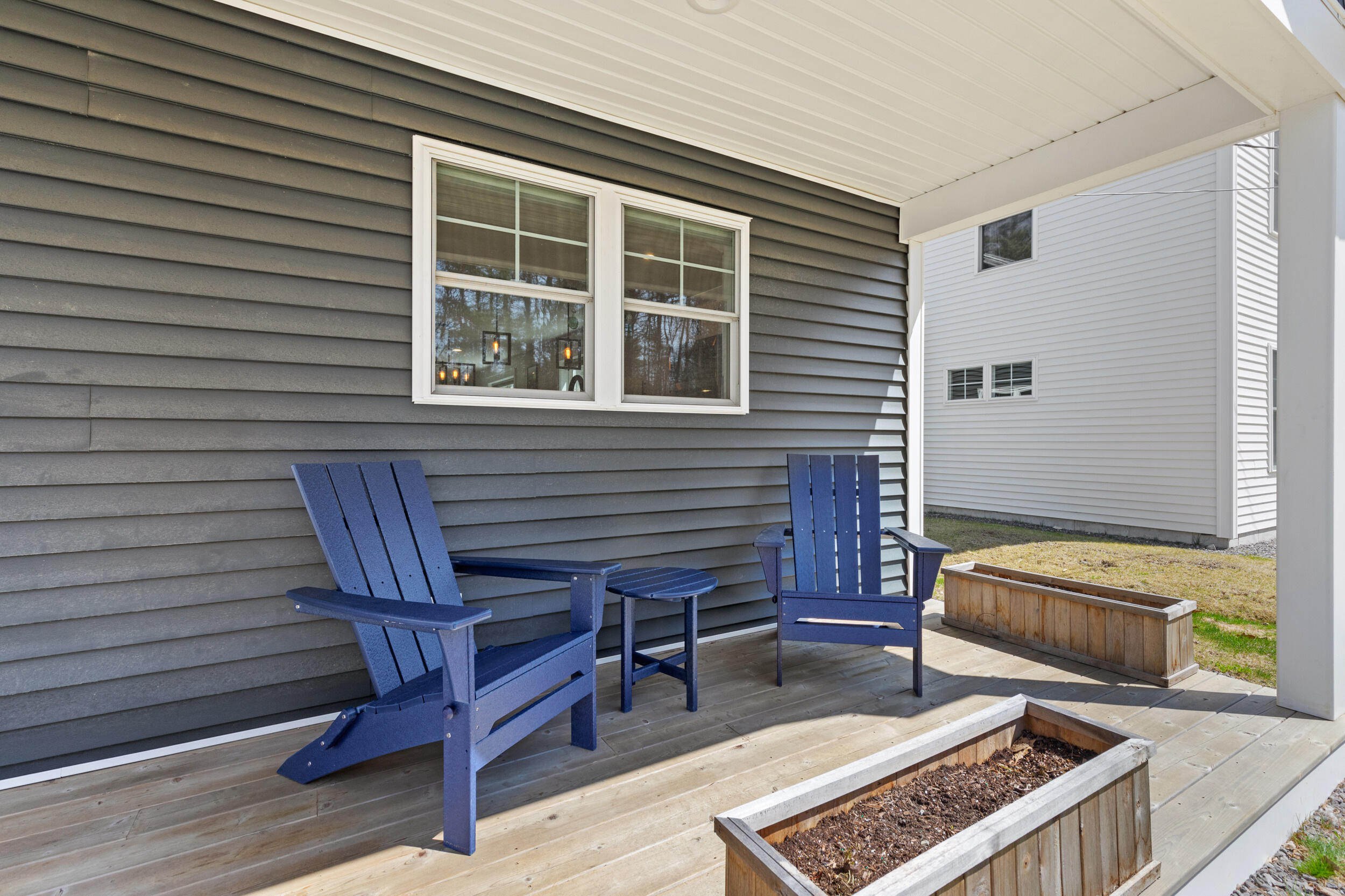 31 Neptune Drive Brunswick ME 04011