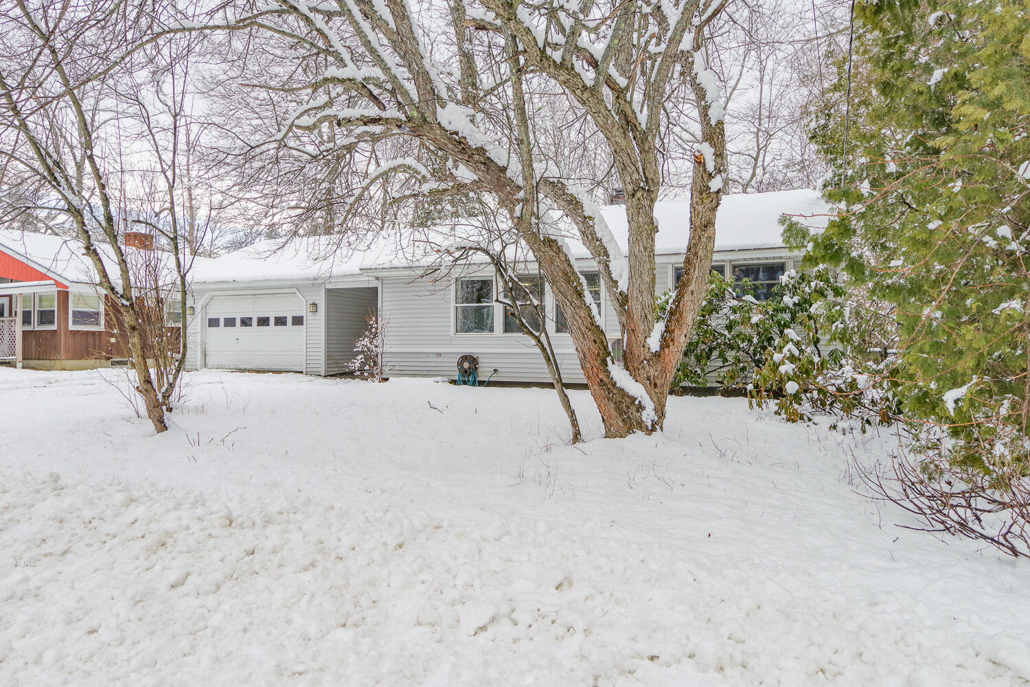 60 Hicks Road Augusta ME 04330