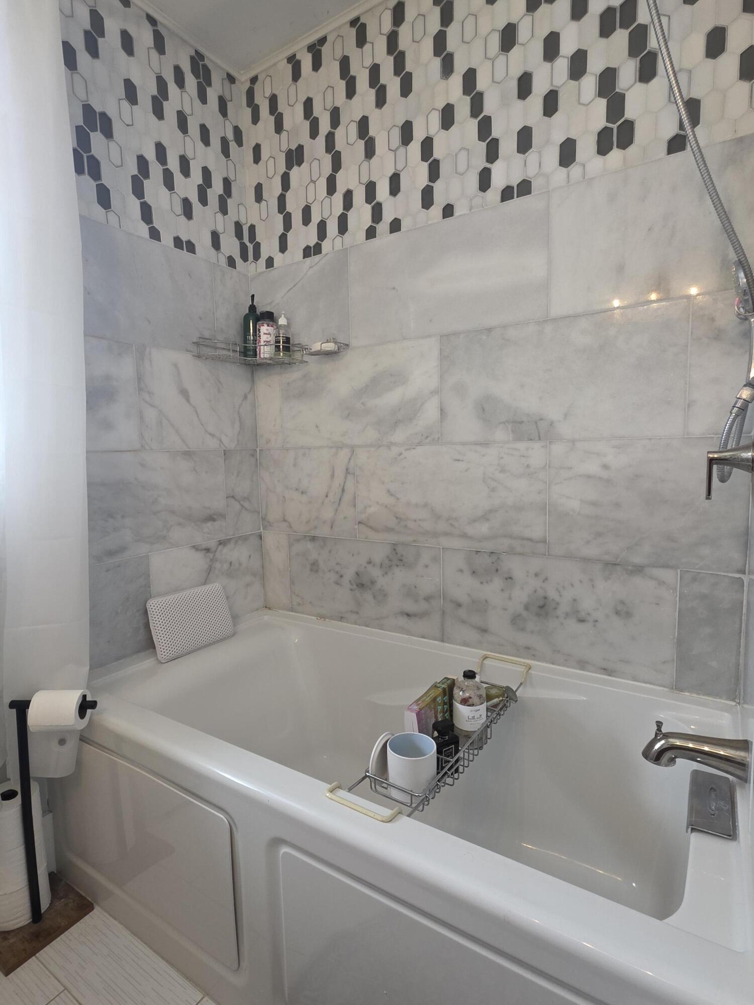 60 Hicks Road Augusta ME 04330