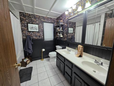 7 Lynn Drive Caribou ME 04736