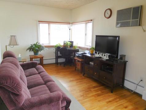 32 Boston Avenue Lewiston ME 04240