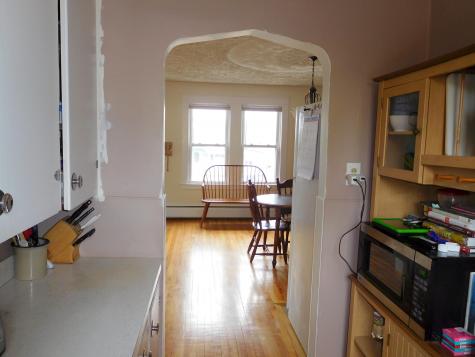 32 Boston Avenue Lewiston ME 04240