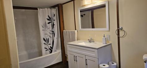 8 Graffam Road Baldwin ME 04091