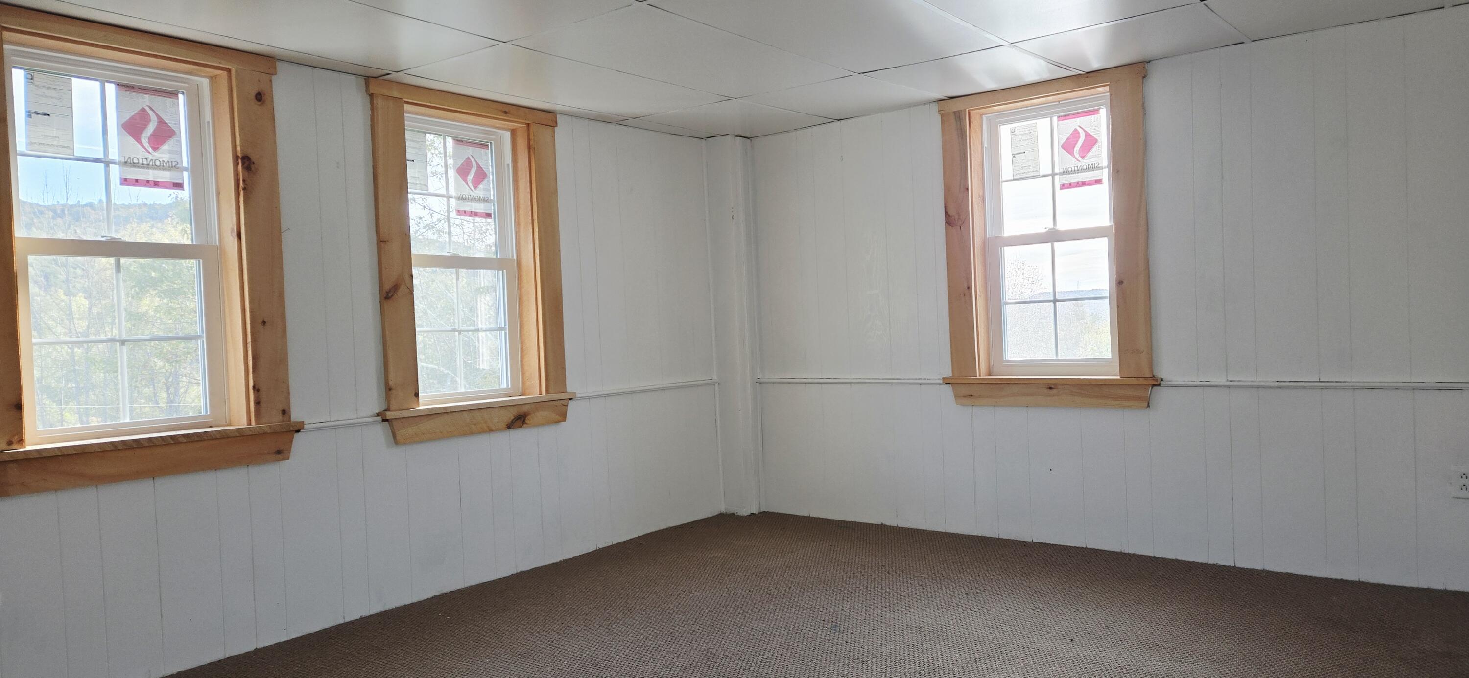 8 Graffam Road Baldwin ME 04091