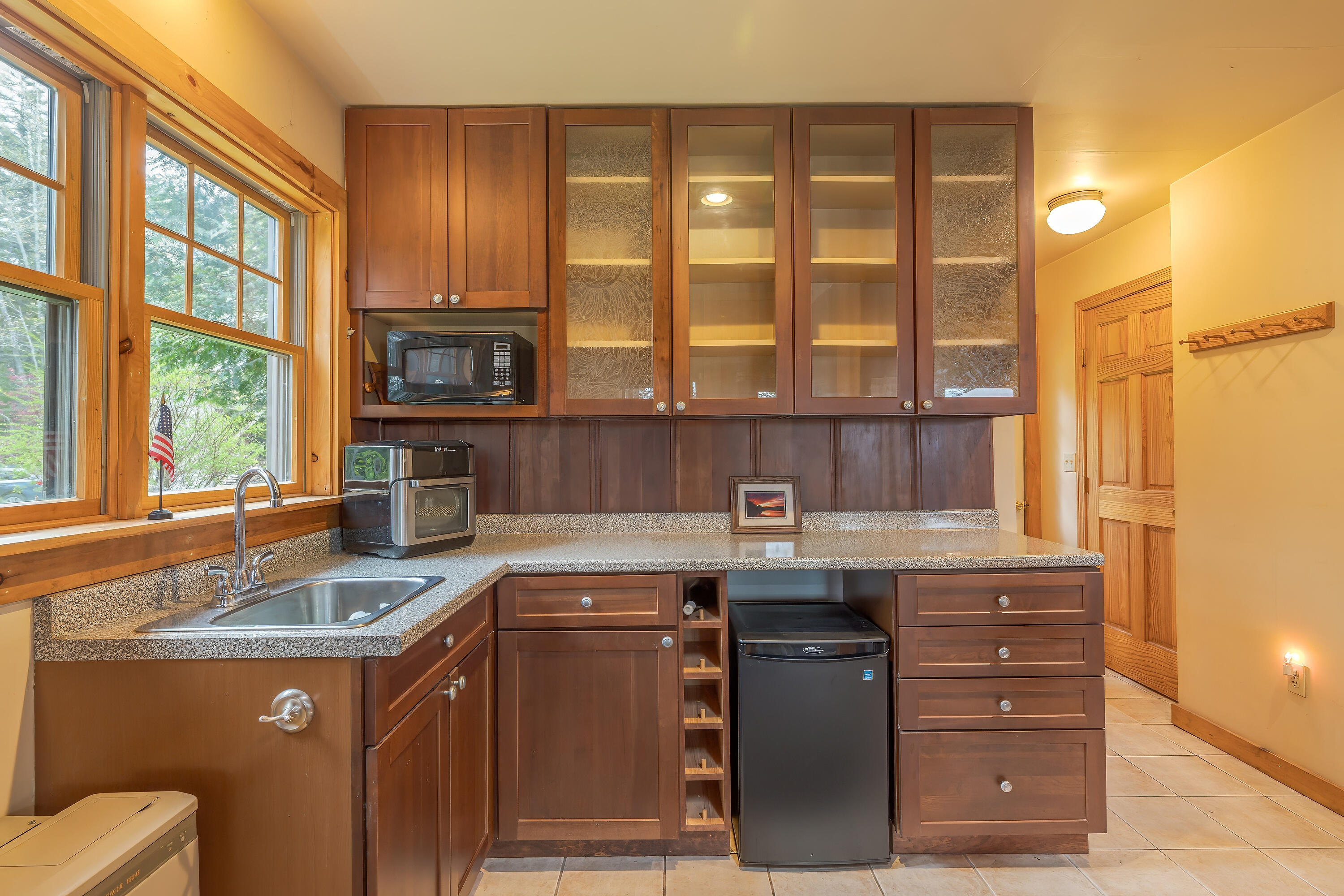 176 N Main Street Stonington ME 04681