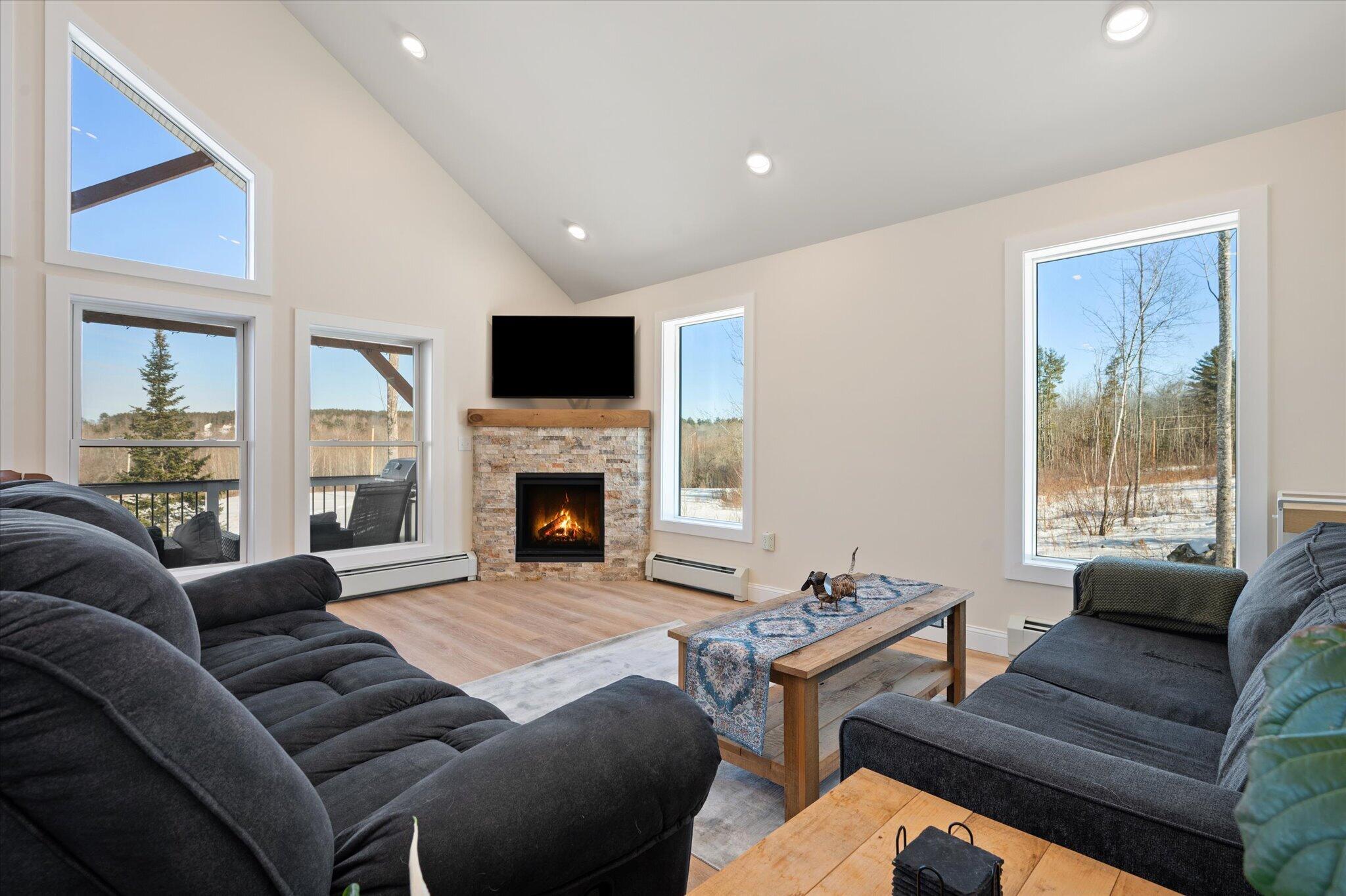 1431 Kennebec Road Hampden ME 04444