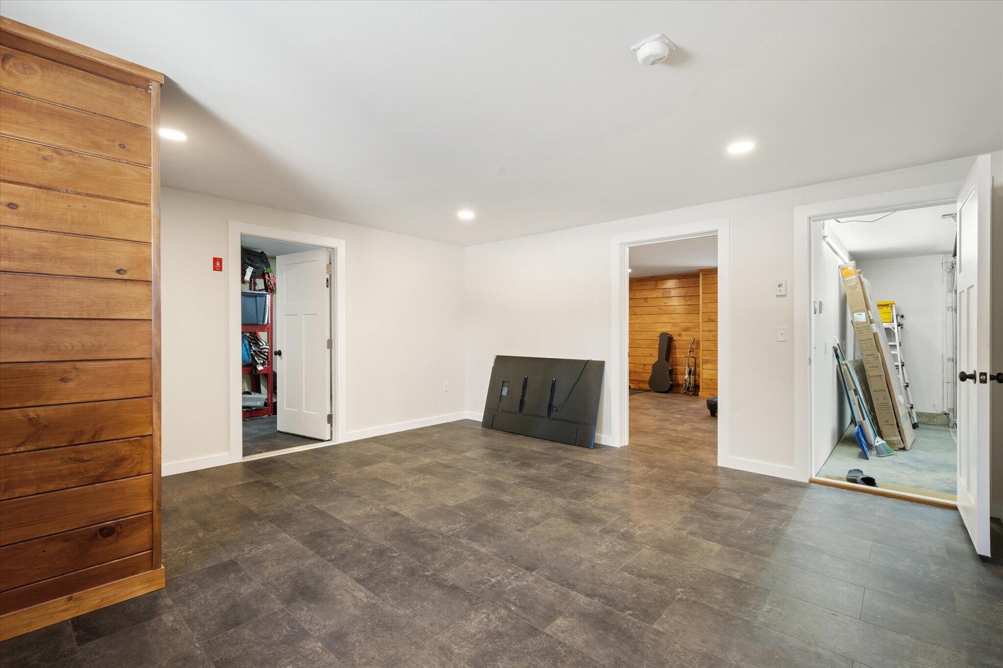 1431 Kennebec Road Hampden ME 04444