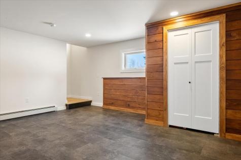 1431 Kennebec Road Hampden ME 04444