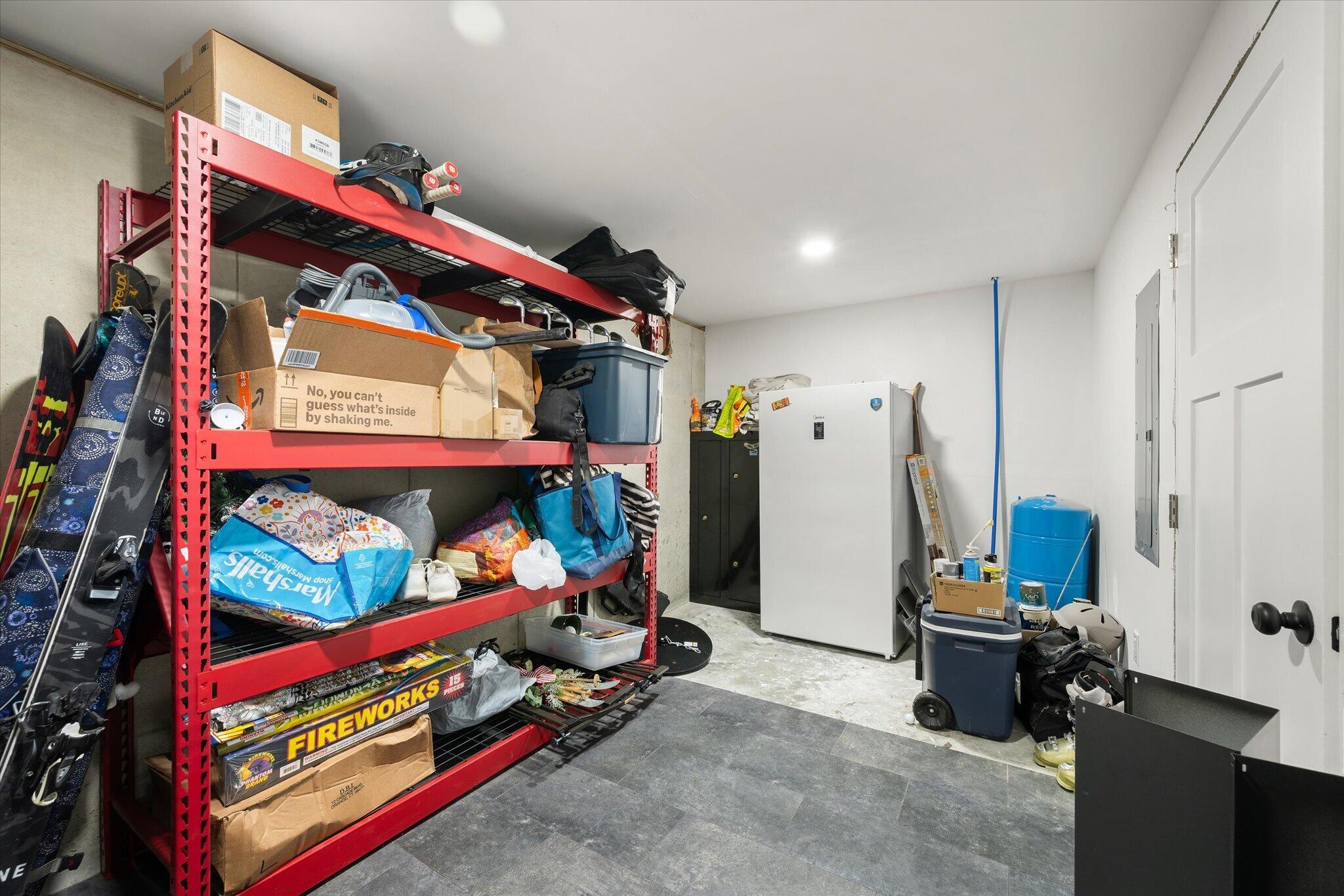 1431 Kennebec Road Hampden ME 04444