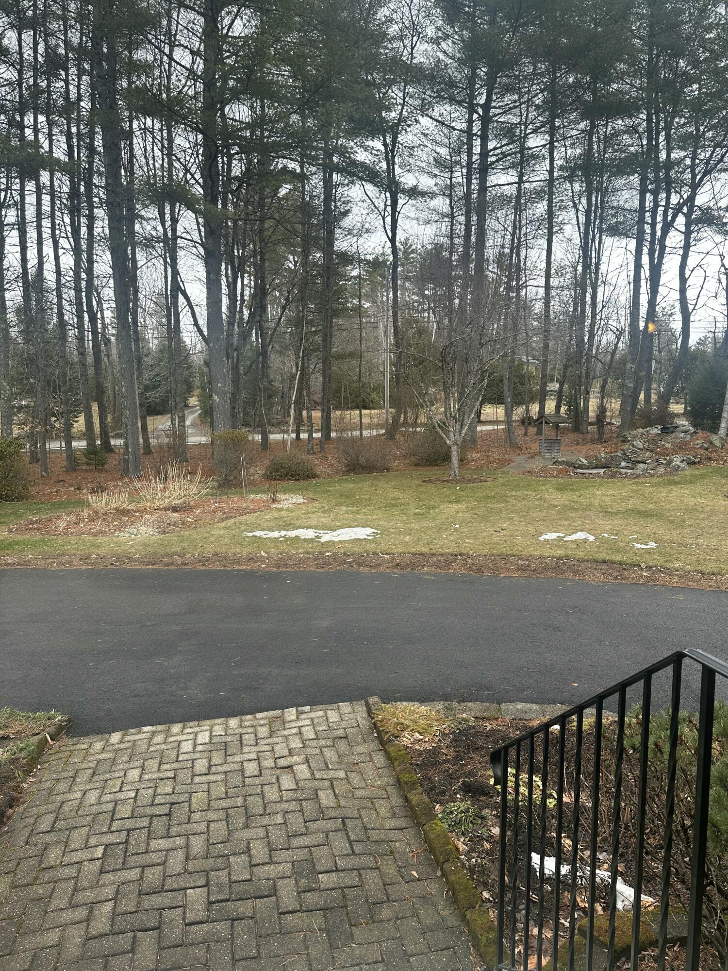 271 Hampden Road Carmel ME 04419