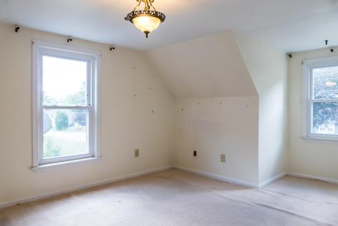 7 Seekins Drive Bath ME 04530