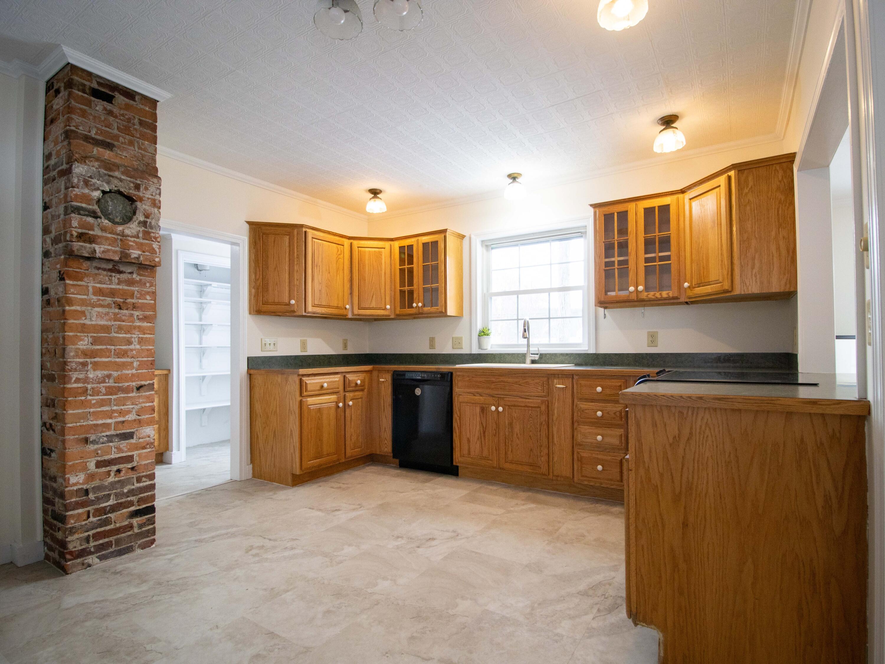 13 Bridge Street Porter ME 04068