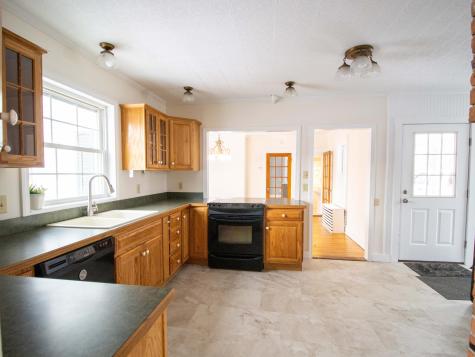 13 Bridge Street Porter ME 04068