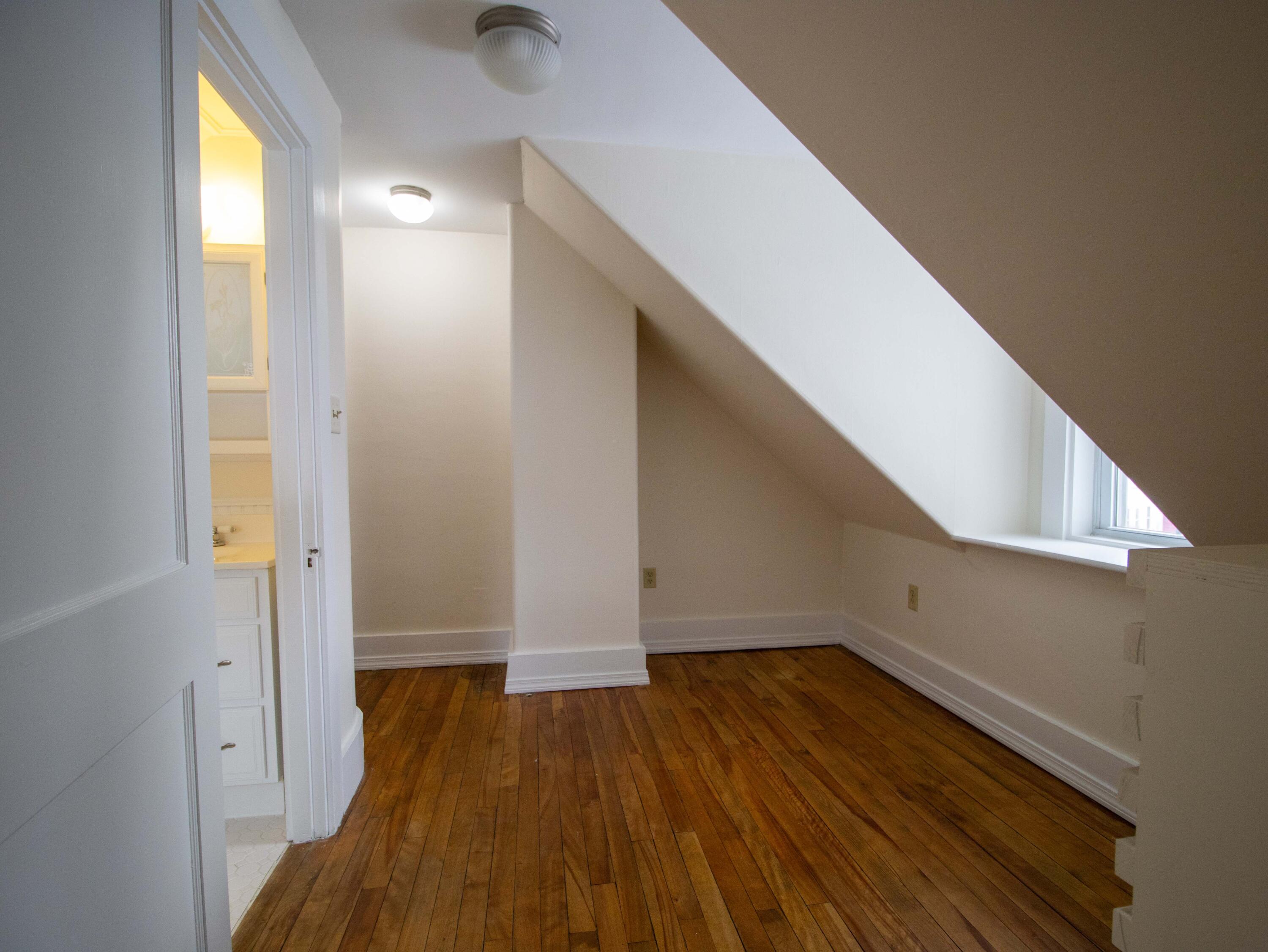 13 Bridge Street Porter ME 04068