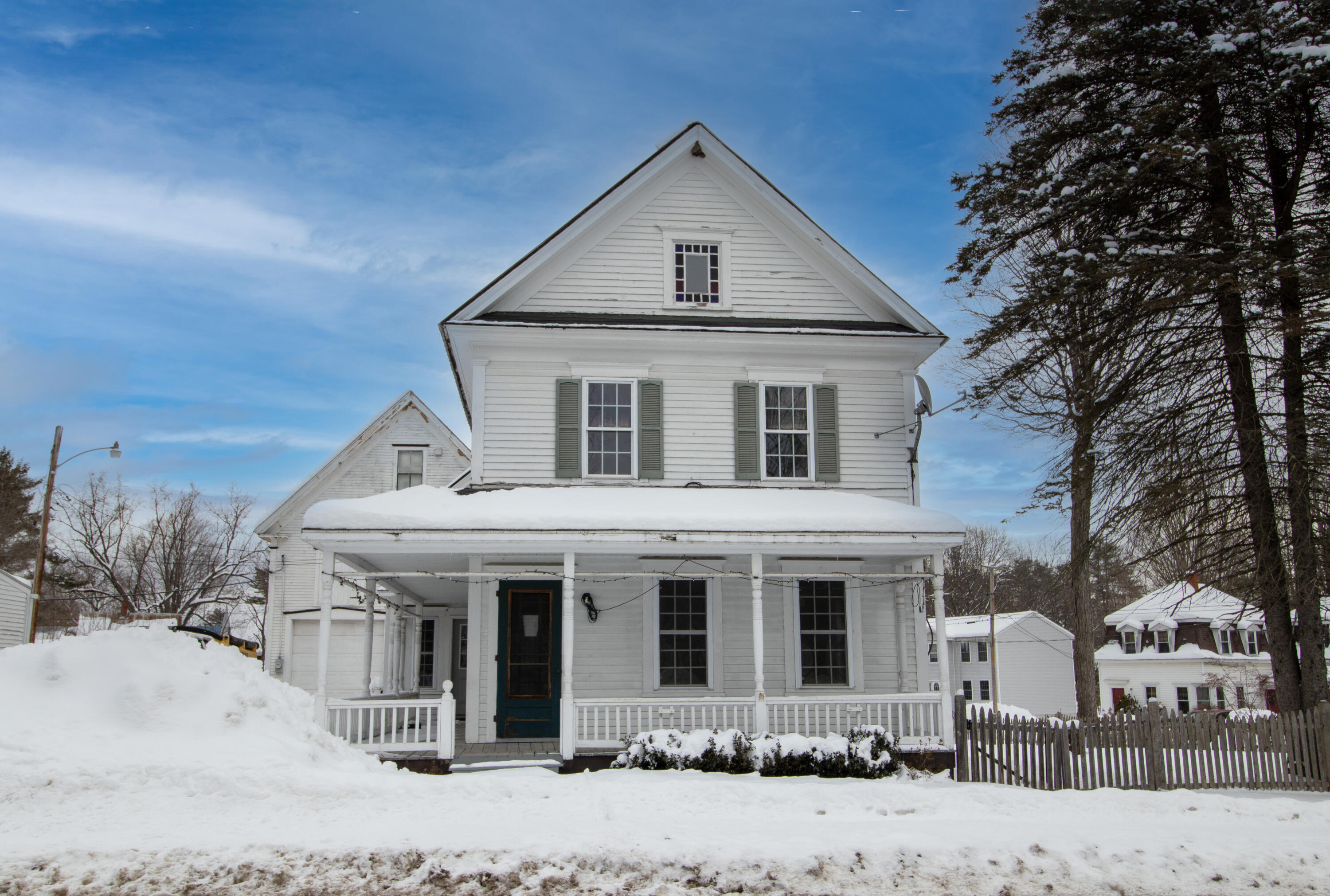 13 Bridge Street Porter ME 04068