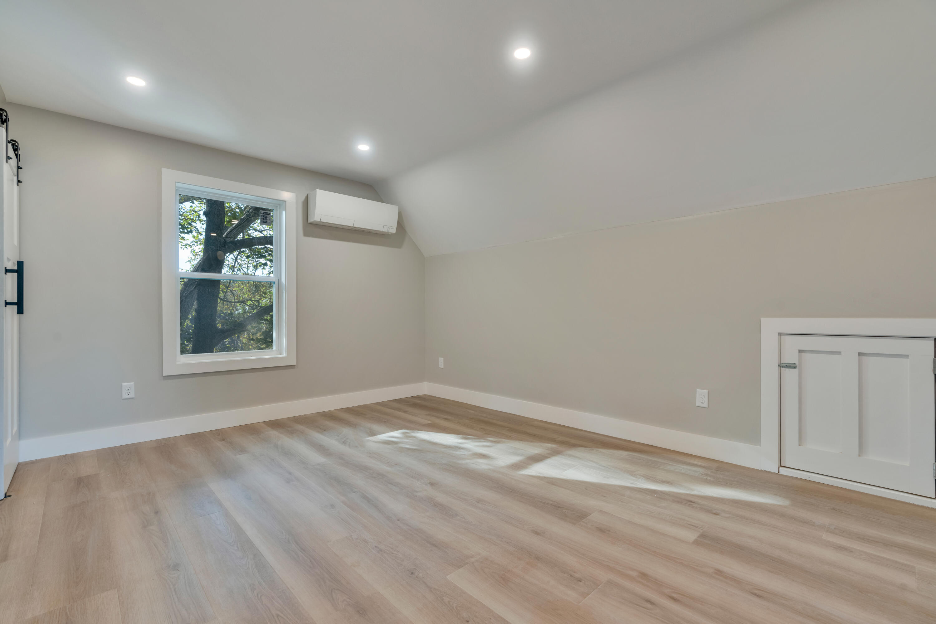 8 Bougie Lane Sanford ME 04073