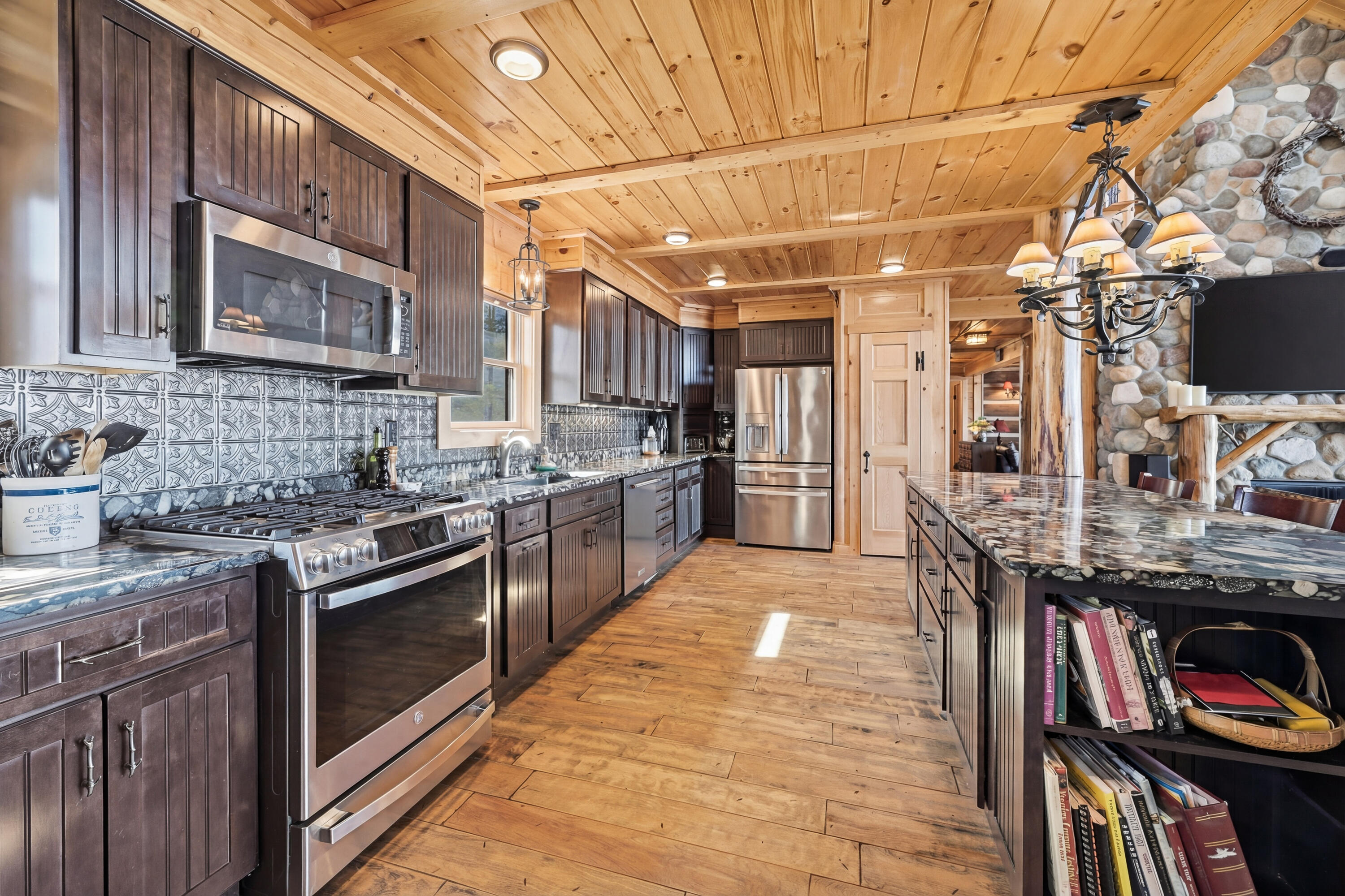 99 Abena Shores Belgrade ME 04917