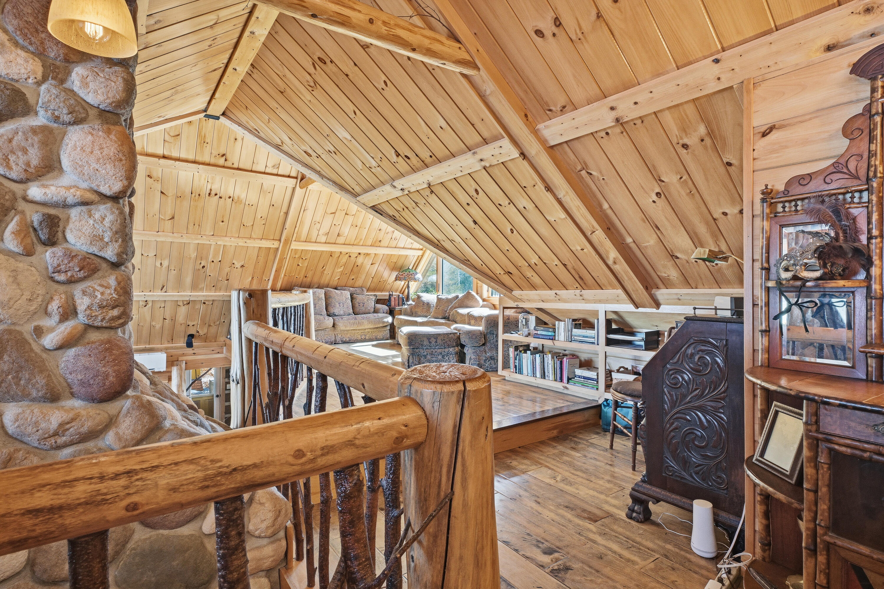 99 Abena Shores Belgrade ME 04917