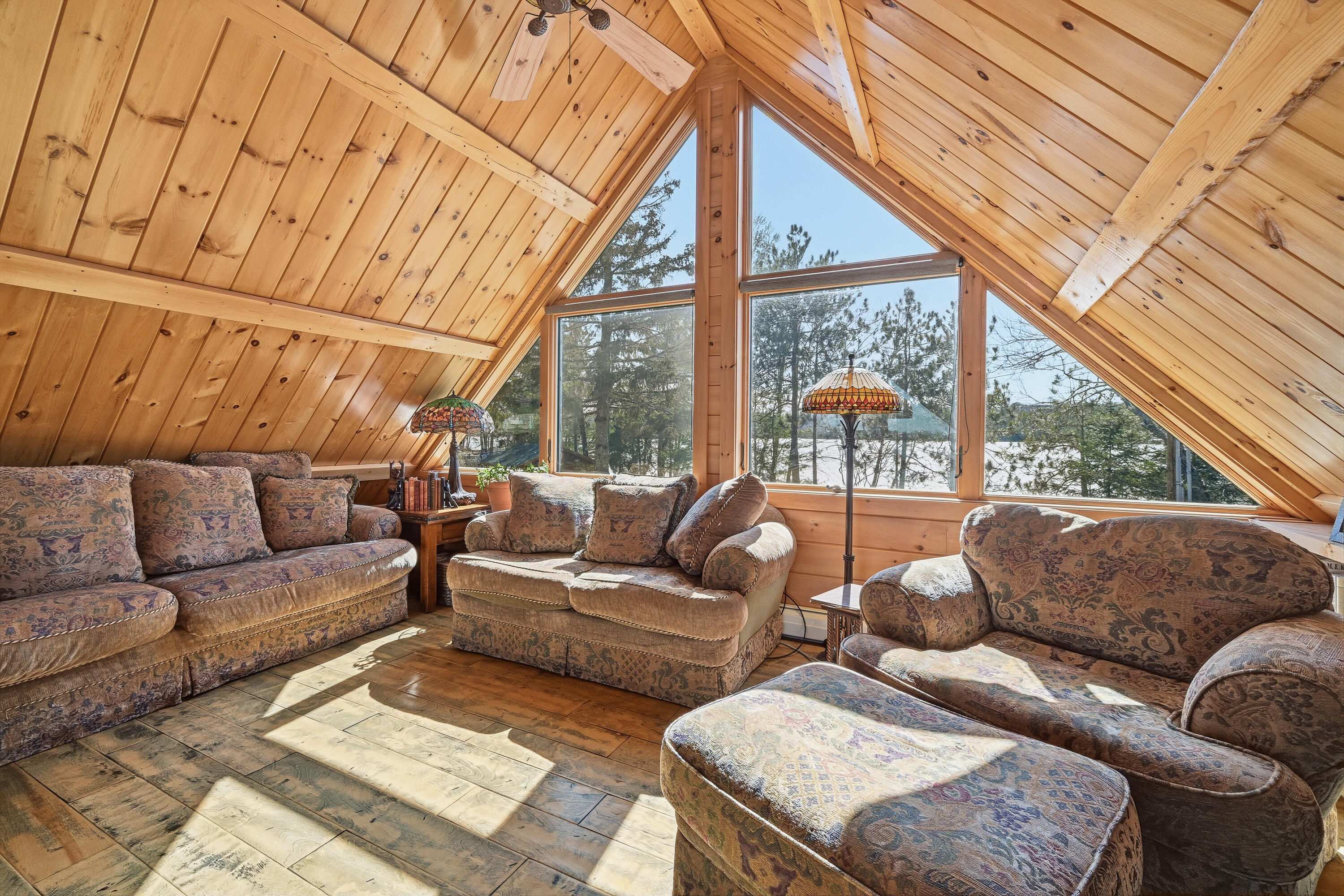 99 Abena Shores Belgrade ME 04917