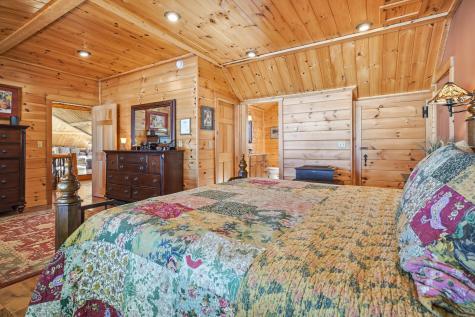 99 Abena Shores Belgrade ME 04917