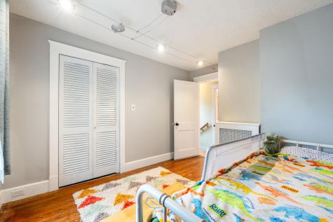 51 Grandview Avenue Auburn ME 04210