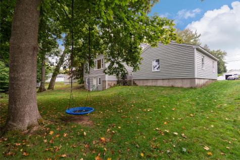 51 Grandview Avenue Auburn ME 04210