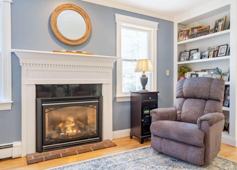 8 Halls Hill Road Falmouth ME 04105