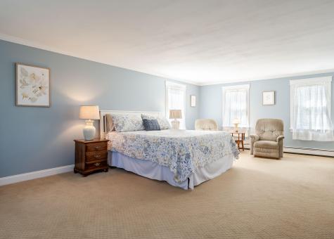 8 Halls Hill Road Falmouth ME 04105