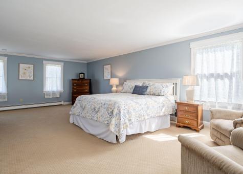 8 Halls Hill Road Falmouth ME 04105