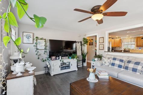 32 Robinson Street South Portland ME 04106