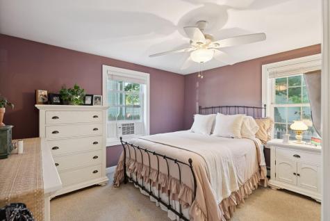 32 Robinson Street South Portland ME 04106