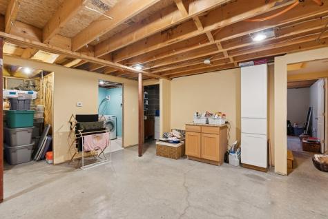 32 Robinson Street South Portland ME 04106