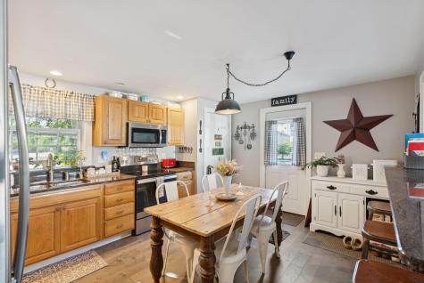 32 Robinson Street South Portland ME 04106