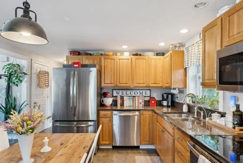 32 Robinson Street South Portland ME 04106