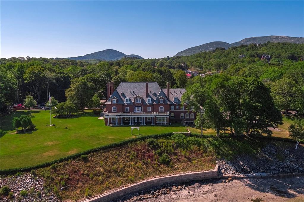 127 West Street Bar Harbor ME 04609