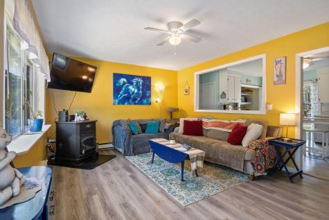 24 Middle Road Kennebunk ME 04043