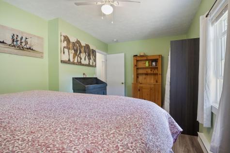 24 Middle Road Kennebunk ME 04043