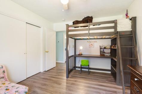 24 Middle Road Kennebunk ME 04043