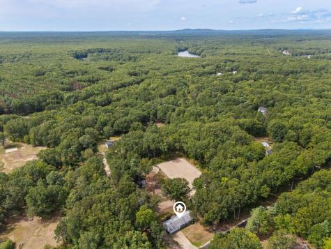 24 Middle Road Kennebunk ME 04043