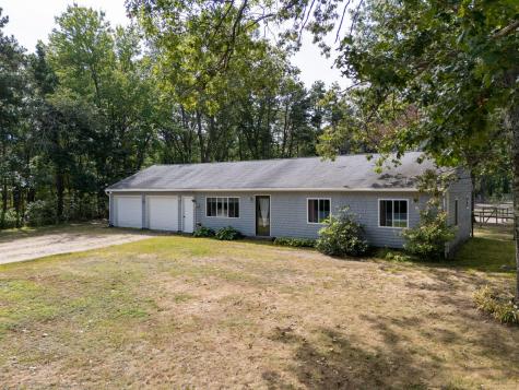 24 Middle Road Kennebunk ME 04043