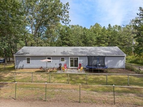 24 Middle Road Kennebunk ME 04043