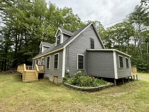 19 Eaton Road Standish ME 04084